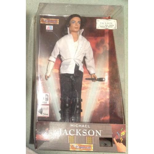 Michael Jackson - King of Pop - Poupée 30cm Black or White - AB Toys