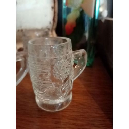 5 Choppes A Liqueurs 6 Cm De Haut Très Bon État