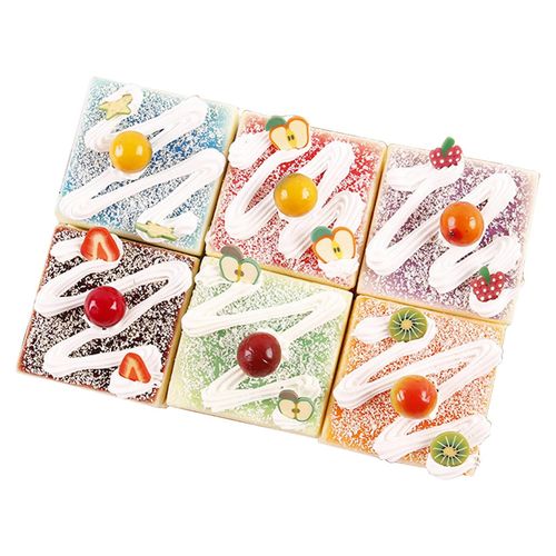 6pcs Simulation Dessert occidental Réaliste Modèle de gâteau artificiel Affichage de nourriture Photo Accessoires Drôles de jouets Cake Shop Decor