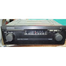Poste radio voiture