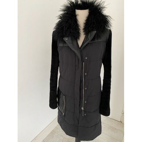 Parka Doudoune Manteau Taille 42 Marque Longchamp Noir Col Mouton Frisé