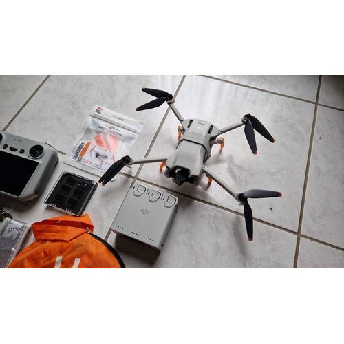 Drone Dji Mini 3 Fly More Combo - État Neuf-Dji