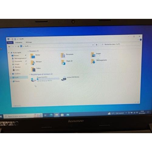 Lenovo B50-70 - 15,6" Intel Core i3-4030U - 1.9 Ghz - Ram 4 Go - DD 465 Go