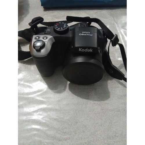 Appareil photo kodak pixpro AZS250 digital camera