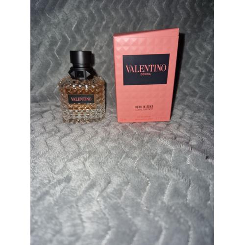 Eau De Parfum Valentino Born In Roma Coral Fantasy 50ml 