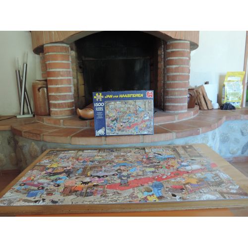 Puzzle "Jan Van Haasteren" 1500 Pièces : "Le Salon Canin"
