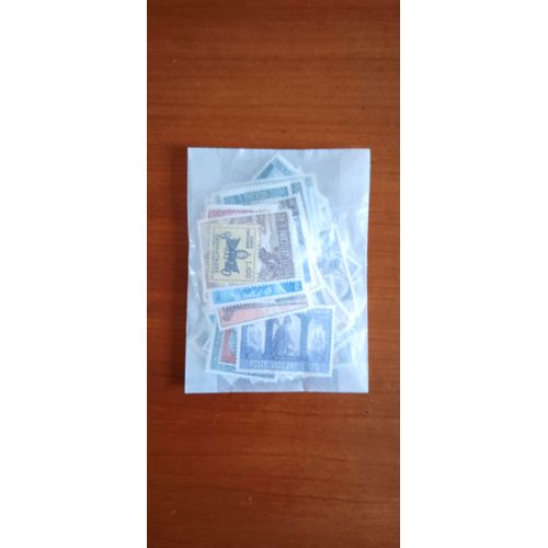 Pochette De 100 Timbres Neufs Vatican