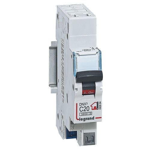Disjoncteur phase + neutre LEGRAND 20A bornes automatiques 1 module