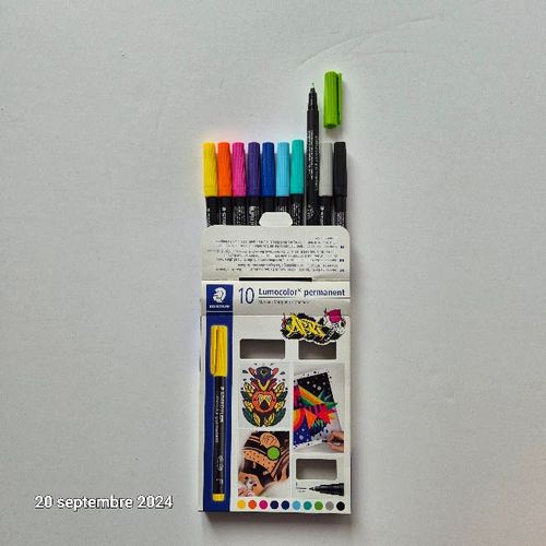 Feutres Marqueur Staedtler Permanent, Lot De 10 Couleurs , Pointe F, 0.6 Mm
