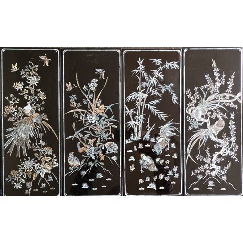 Lot de 4 panneaux laqués incrustés de nacre (48.5x19.5cm/panneau) - art / artisanat d'Asie - tableau