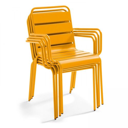 Table De Jardin Et 6 Fauteuils En Métal Jaune