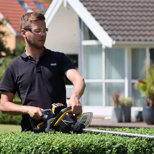 Pack taille haies sans fil coupe 58cm batterie 40V chargeur rapide poignée rotative Texas HTX4000