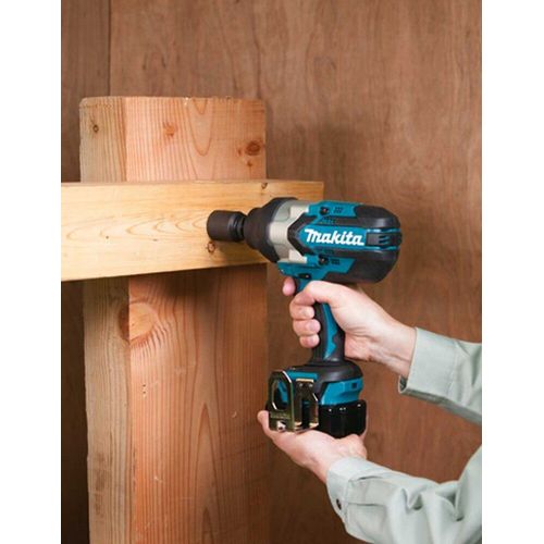 Makita Kit Mk214 (dtw1002 Dga504 2 X 5,0 Ah Dc18rc Lxt600)