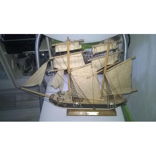 Grande Maquette De Bateau 3 Mats