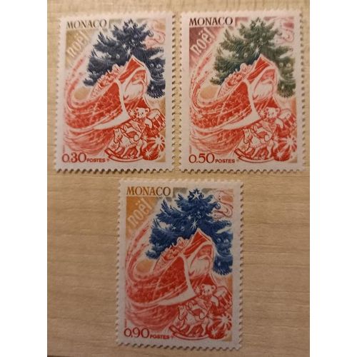 Trois Timbres Neufs Monaco De 1971, Noël, Père Noël Et Sapin, 0,30f, 0,50f Et 0,90f.