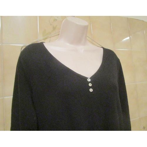 Pull Noir Décolleté En V, Trois Faux Boutons Et Coudes Argent, In Extenso, T. 40