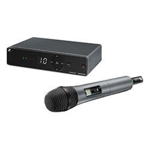 Sennheiser XSW 1-825 système micro sans fil pour le chant (B : 614?638 MHz)