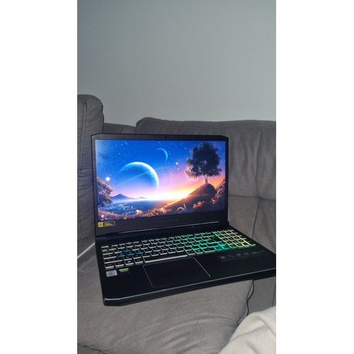 Acer Predator Helios 300 - 15.6" Intel Core i7 - Ram 16 Go - DD 512 Go