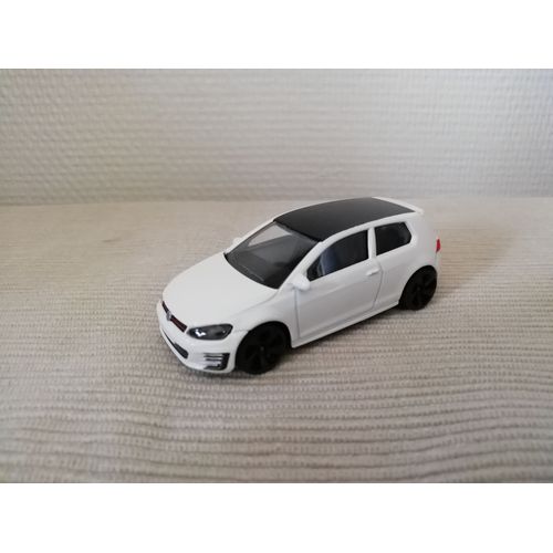Voiture Volkswagen Golf Gti 1/64-Majorette
