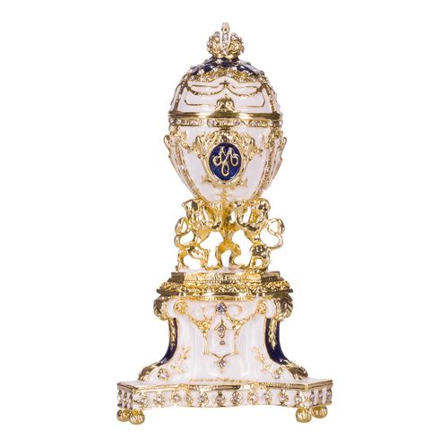 Oeuf à la Fabergé Royal danois (Jubilé danois) / boîte à bijoux avec des lions 13 cm, bleu