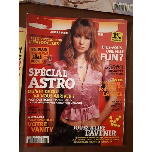 Jeune Et Jolie N° 223 - 01/ 2006 - Spécial Astro. Qu'est-Ce Qui Va Vous Arriver ?