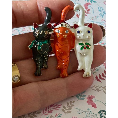 Broche, Trois Chats De Noël