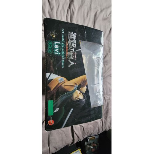 Vend Figurine Levi (29 Cm) - Attaque Des Titans