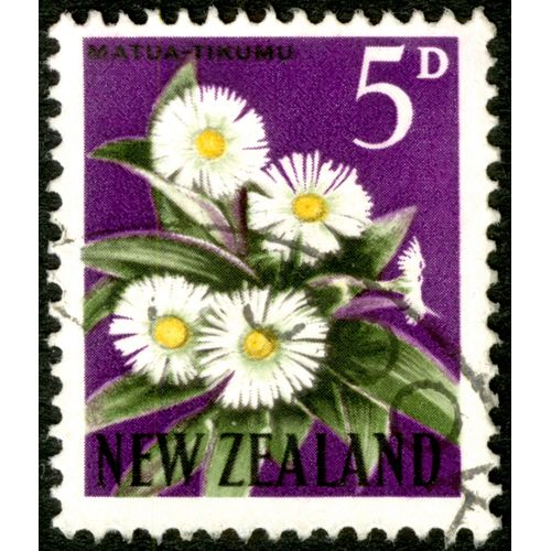 Timbre Oblitéré New Zealand, Matua-Tikumu, 5d