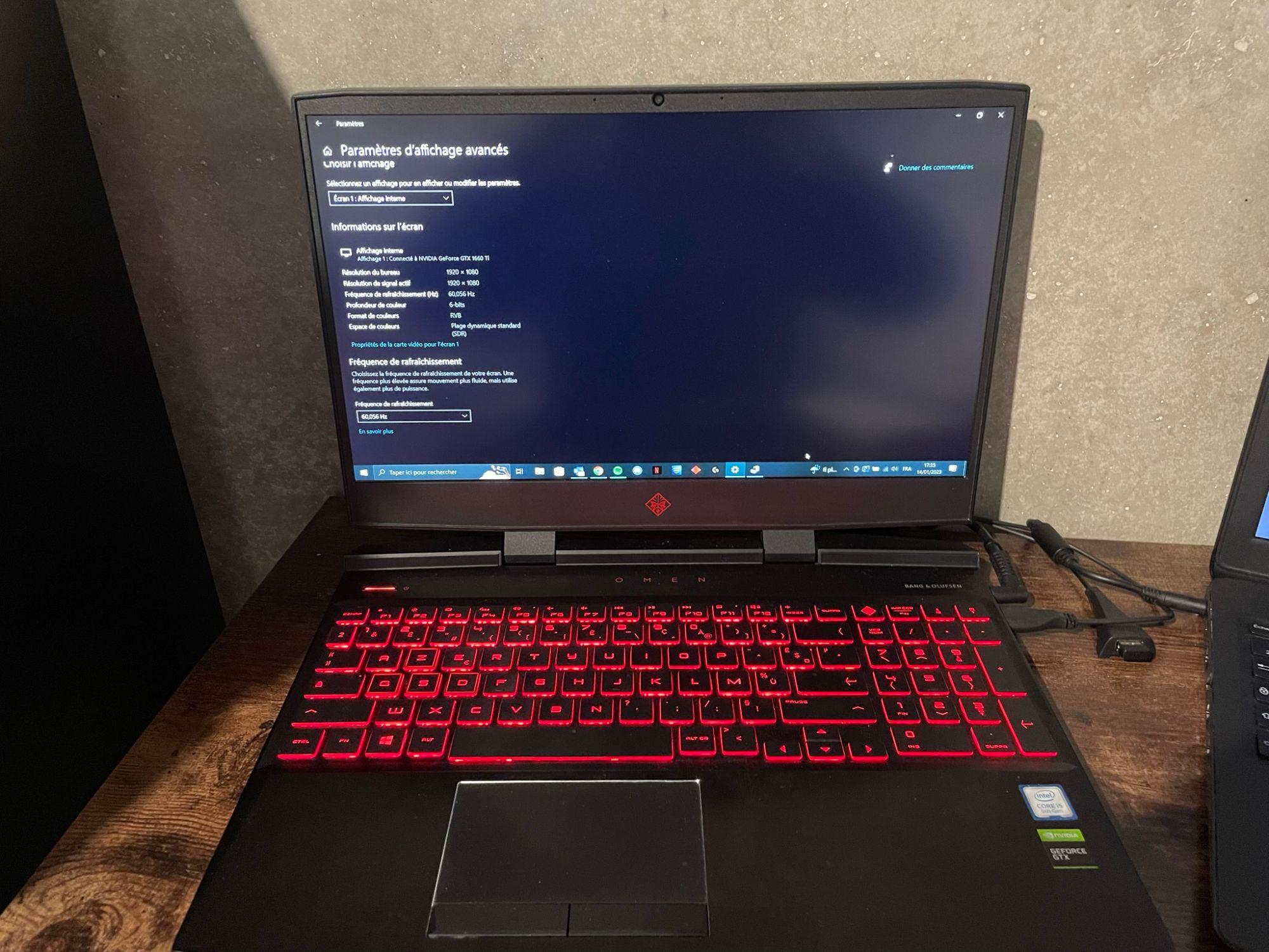 Omen by HP Laptop 15-dc1xxx - 15.6 Intel core i5-9300H - 2.4 Ghz - Ram 16  Go - SSD 256 Go + HDD 1 To