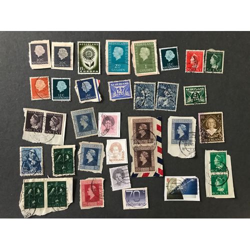 Pays-Bas 35 Timbres De 1940 A 1992