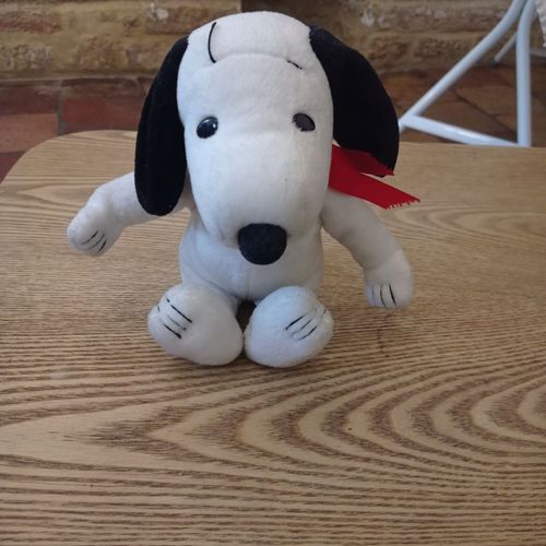Peluche Snoopy -22cm-