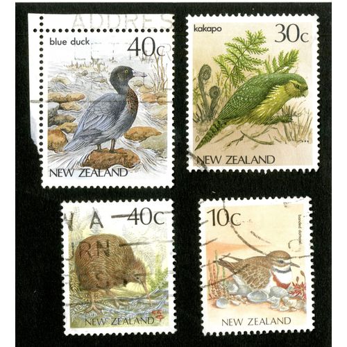 Quatre Timbres Oblitérés New Zealand, Animaux