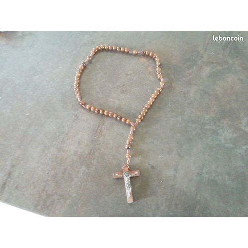 Petit Chapelet Christ En Bois Pour Les Boules Je Pense En Plastique Sûrement Pour Le Poignet Très Bel État