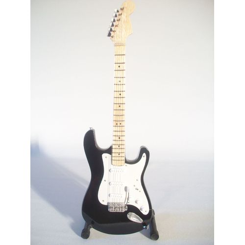 Guitare Miniature Style Stratocaster Blackie Eric Clapton