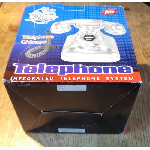 Téléphone Vintage couleur argent - La Chaise Longue