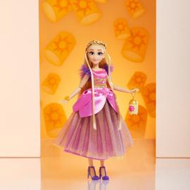 Figurine Raiponce Disney Bullyland princesse cheveux longs brosse 12 cm -  Figurines/Bully et Bullyland - La Boutique Disney