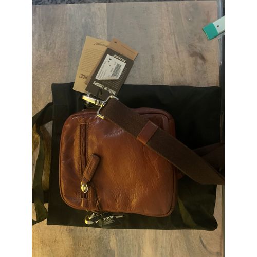 SACOCHE HOMME en cuir neuve