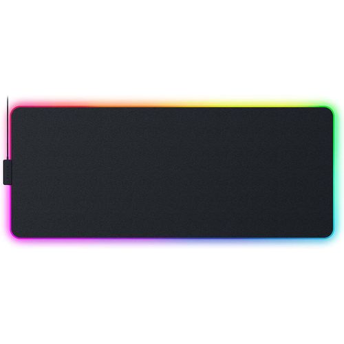 Tapis de souris de gaming éclairé Razer Strider Chroma (‎RZ02-04490100-R3M1)