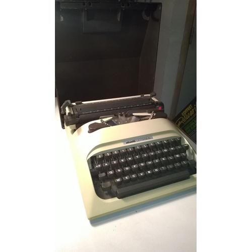 Machine À Écrire Olivetti Lettera 10