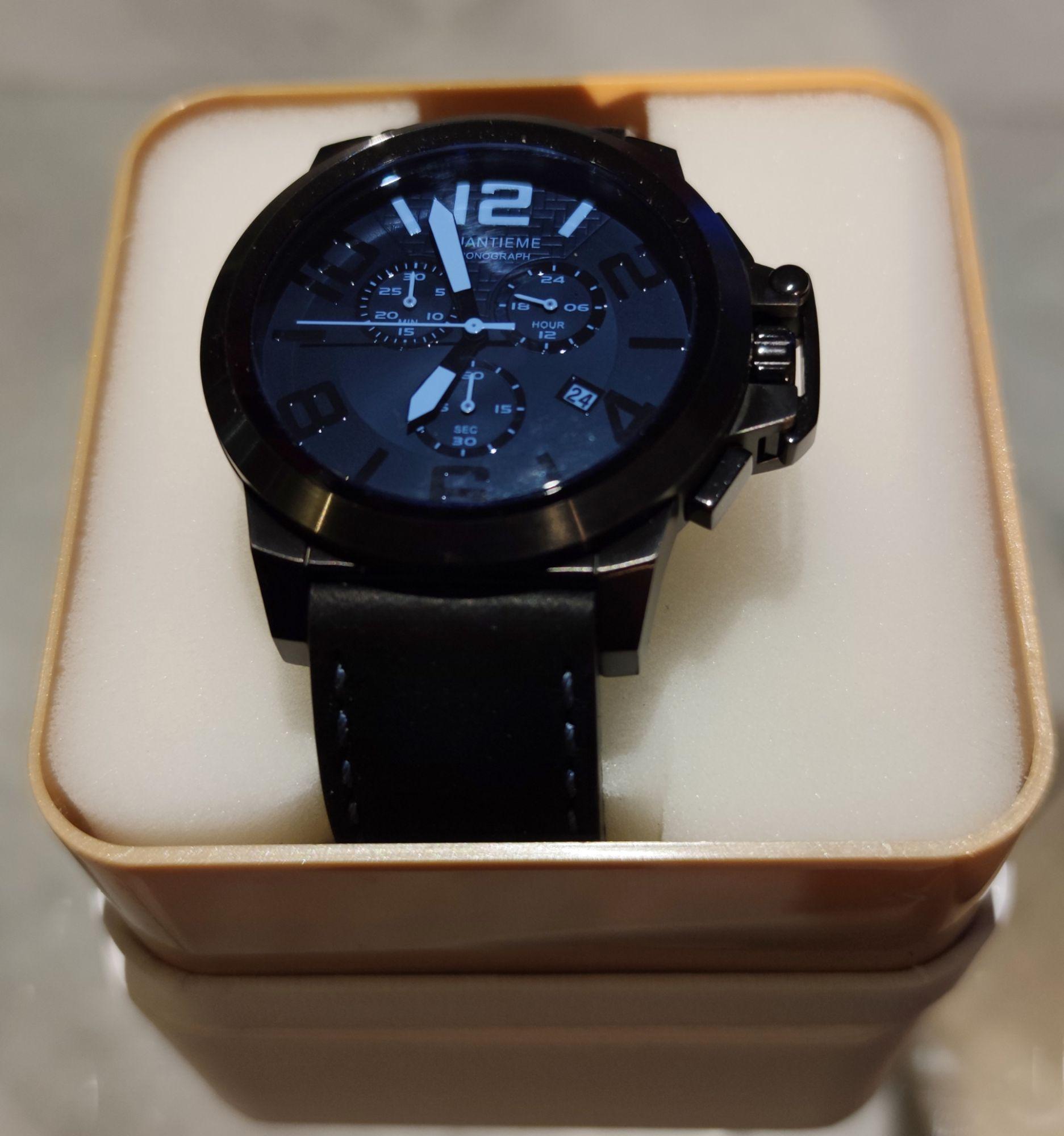 Montre homme online quantieme