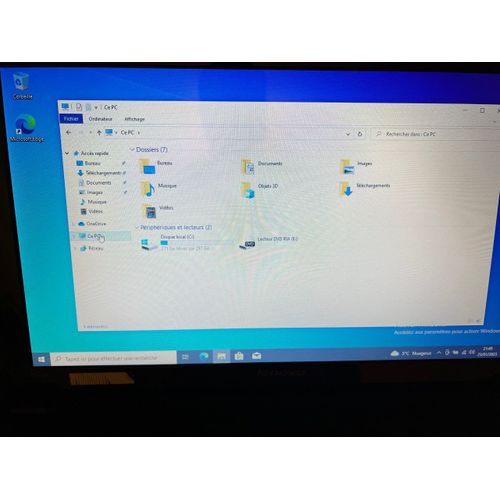 Lenovo B570e 15.6" Intel Pentium CPU B950 - 2.10 Ghz - Ram 4 Go - DD 300 Go