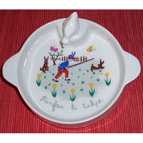 Assiette Chauffante À Oreilles En Porcelaine