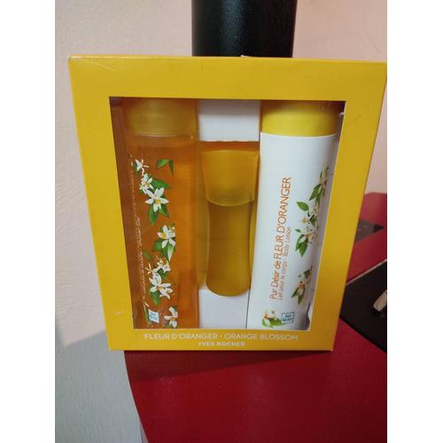 Coffret Parfum Pur Désir De Fleur D'oranger Yves Rocher Spray 30 Ml Lait Corps Gel Douche 200 Ml 