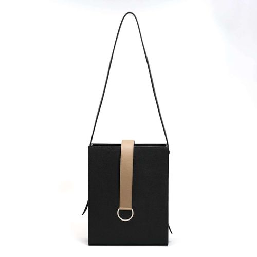 Urban Vanilla, Sac en cuir structuré au design allongé AMANDA, Noir/Beige