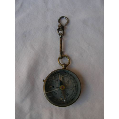 Ww1/2 Usallemagne Boussole Type Américaine Avec Attache Type Militaire Ou Civile 4 Cm De Diamètre