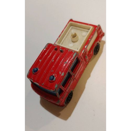 Majorette Camion Mercedes Pompier Rouge 