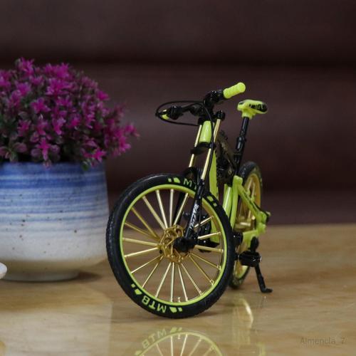 2pcs 1: Vélo VTT Jeu Créatif Décor de Bureau Jouet pour Enfants