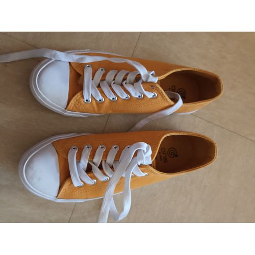Paire De Basket Gémo Taille 38 Jaune
