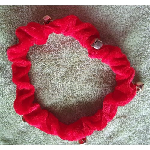 Bracelet Velours Rouge Avec Grelots