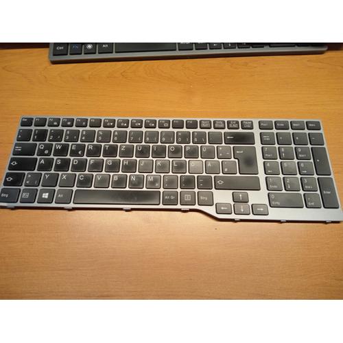 Clavier QWERTY allemad pour Fujistu Lifebook E756